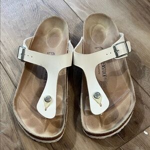 Birkenstock Women's White Gizeh Leather Sandals EU size 42
